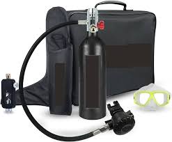 Equipo de Buceo USKI: Tanque y Accesorios