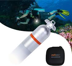 ORCATORCH SD01: Mini Luz Estroboscópica de Buceo