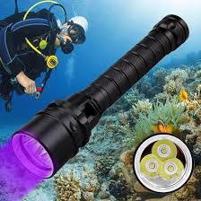 Linterna Submarina XAEIOW 6000lm XM-L 3xT6