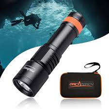 ORCATORCH D700: Antorcha de Buceo 1700 Lúmenes