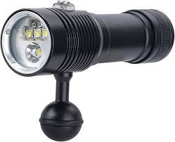 Antorcha LED Subacuática Ultrabrillante de Larga Distancia