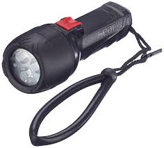 Linterna de Buceo SEAC Q5: Ligera y Potente con 3 LED