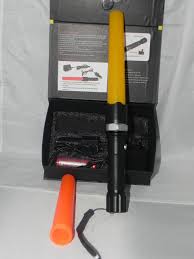 Linterna de Señalización Recargable CREE con Cono Amarillo y Naranja