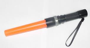 Linterna Táctica Recargable 12W con Cono Naranja