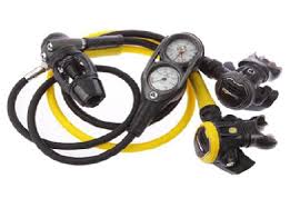 Guía de Reguladores de Buceo: Componentes y Diferencias